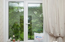 Окна серии Fresh с Теплопакетом DS идеально походят для поддержания благоприятного климата в квартире – зимой сохраняют тепло в доме, а летом не пропускают жару    tab
